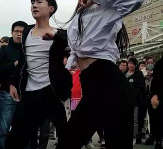 【全网最舞蹈推胸摇】视频直播-YY