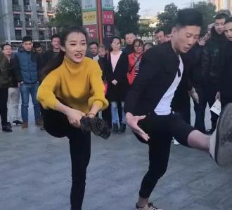 【瑶瑶姐这功夫摇没谁了】视频直播-YY