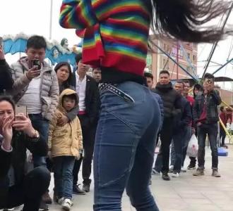 【瑶瑶姐这功夫摇没谁了】视频直播-YY